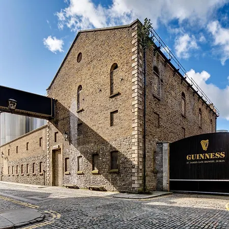 Maldron Hotel Pearse Street Dublin City-3